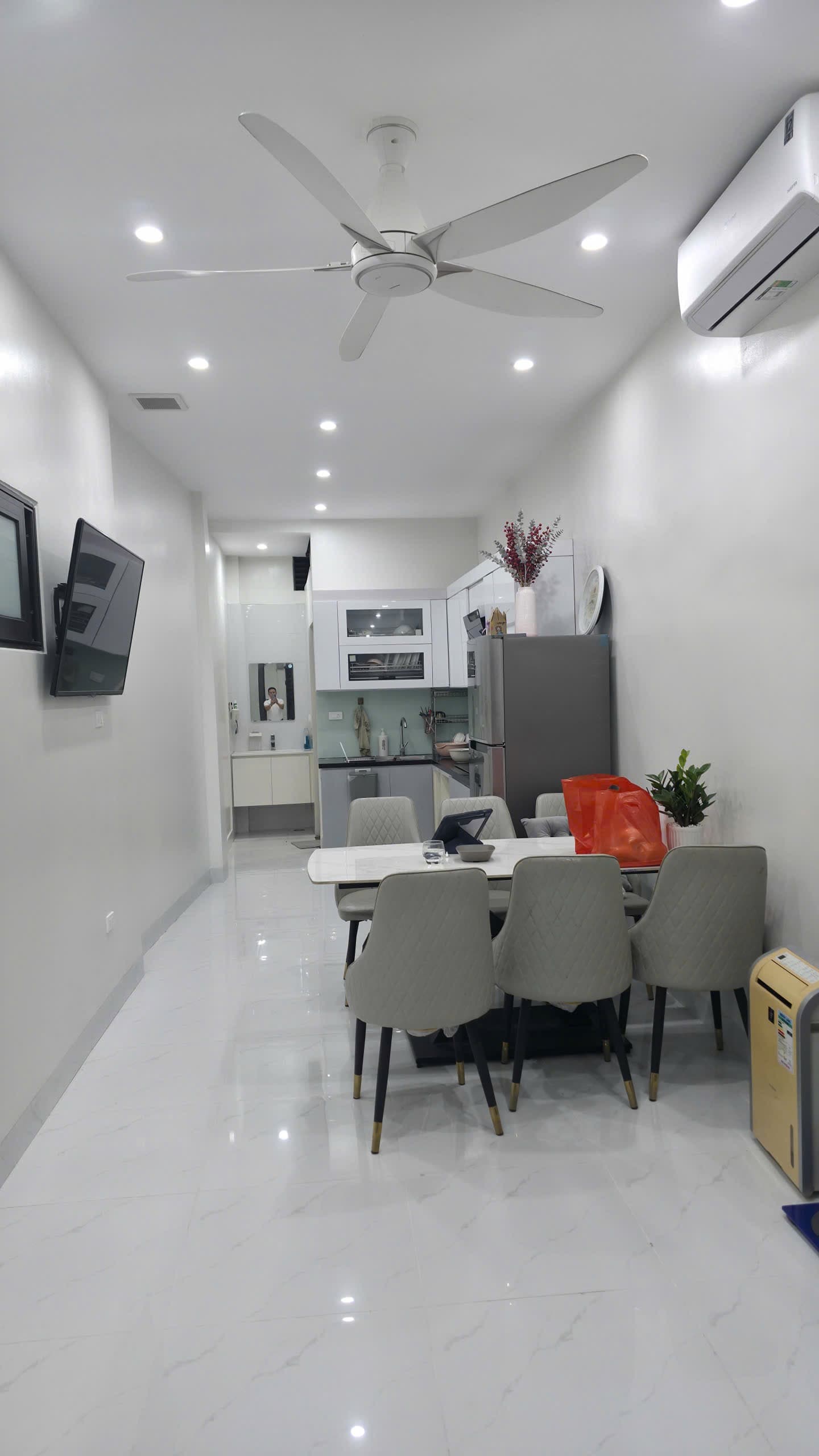 Nhà đất mặt phố, Hai Bà Trưng, Hà Nội - 41m² giá 12.2 tỷ