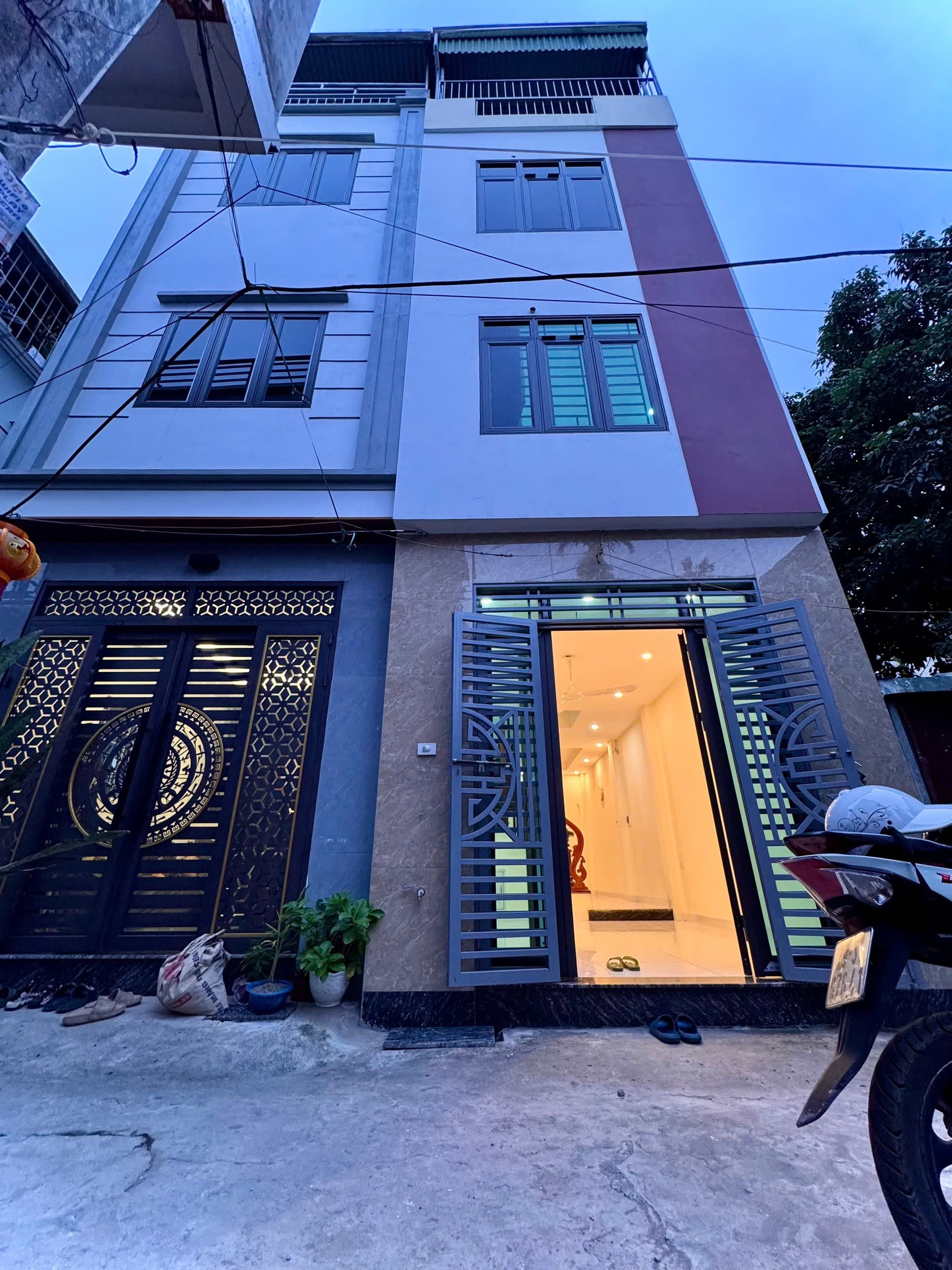 Nhà đất mặt phố, Hà Đông, Hà Nội - 33m² giá 4.1 tỷ