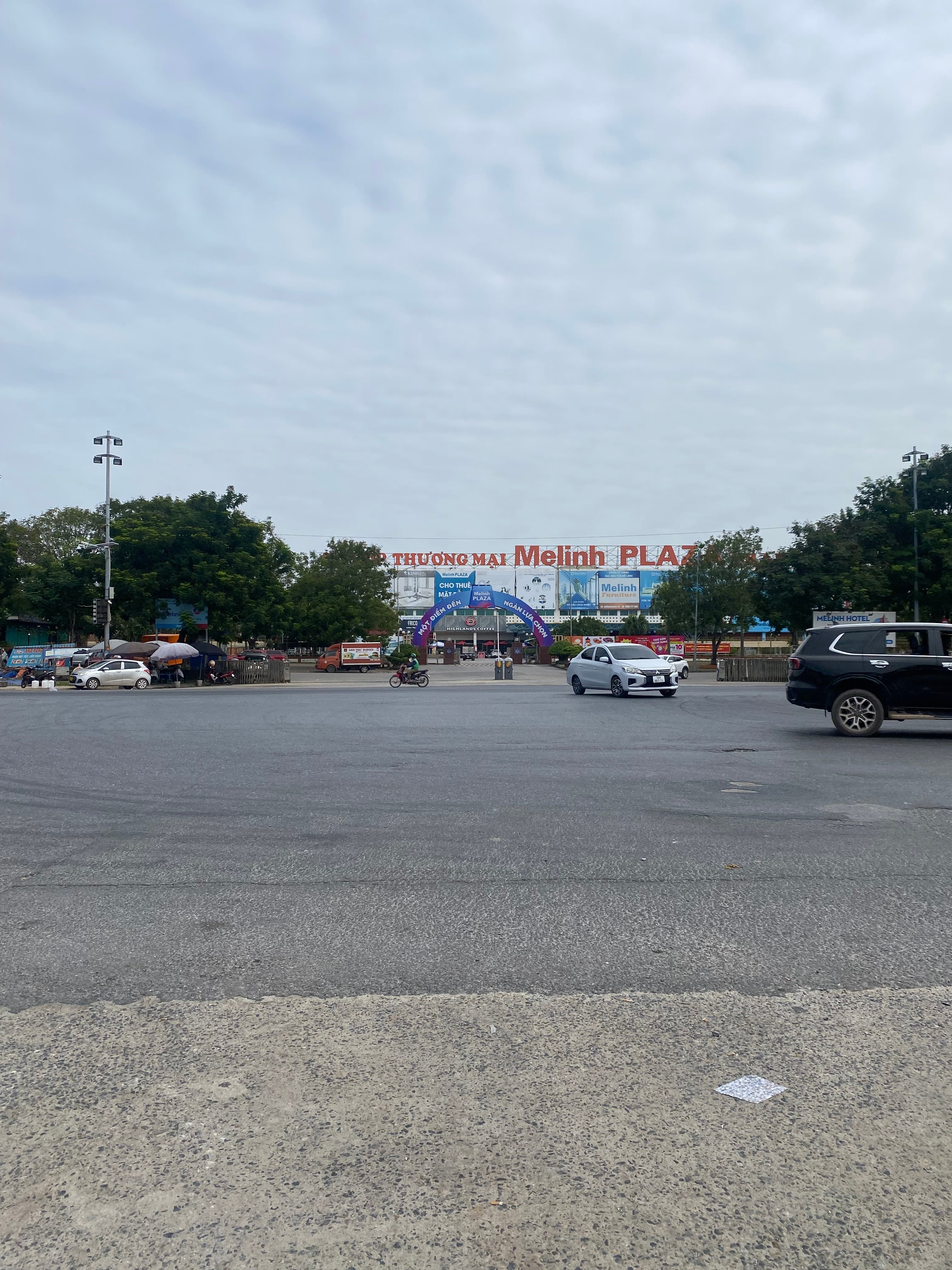 Nhà đất mặt phố, Mê Linh, Hà Nội - 329m² giá 29.5 tỷ