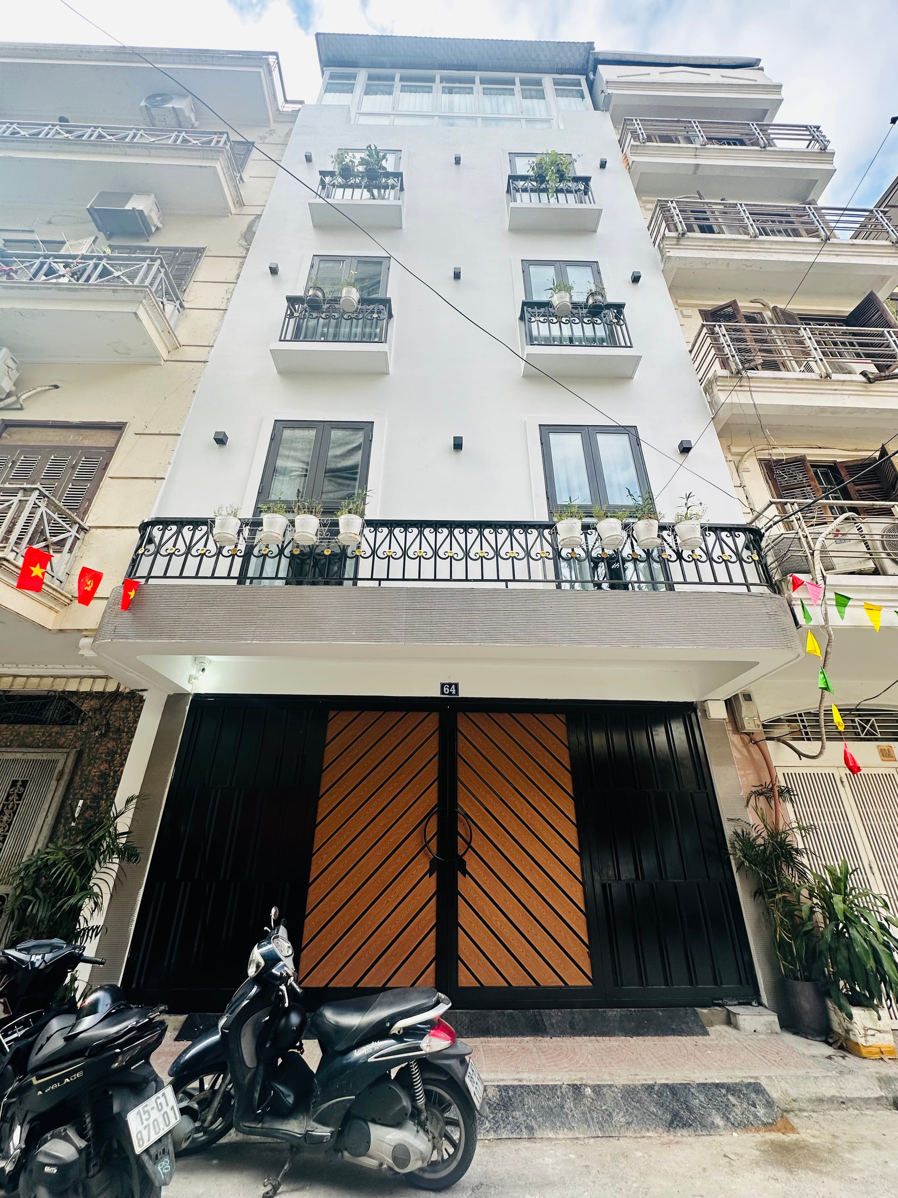 Nhà đất mặt phố, Đống Đa, Hà Nội - 48.5m² giá 33.5 tỷ