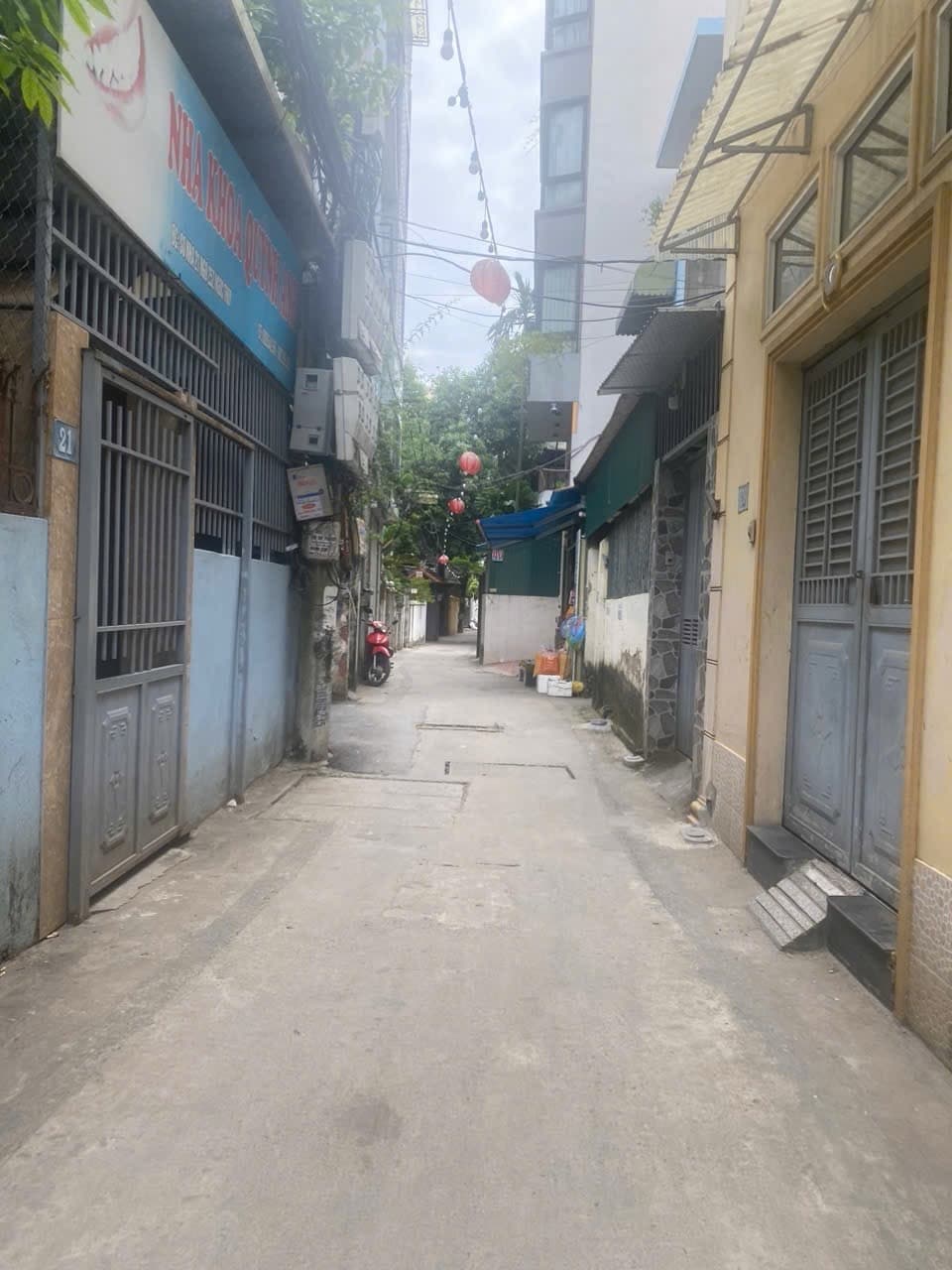 Nhà đất mặt phố, Long Biên, Hà Nội - 53m² giá 10.5 tỷ