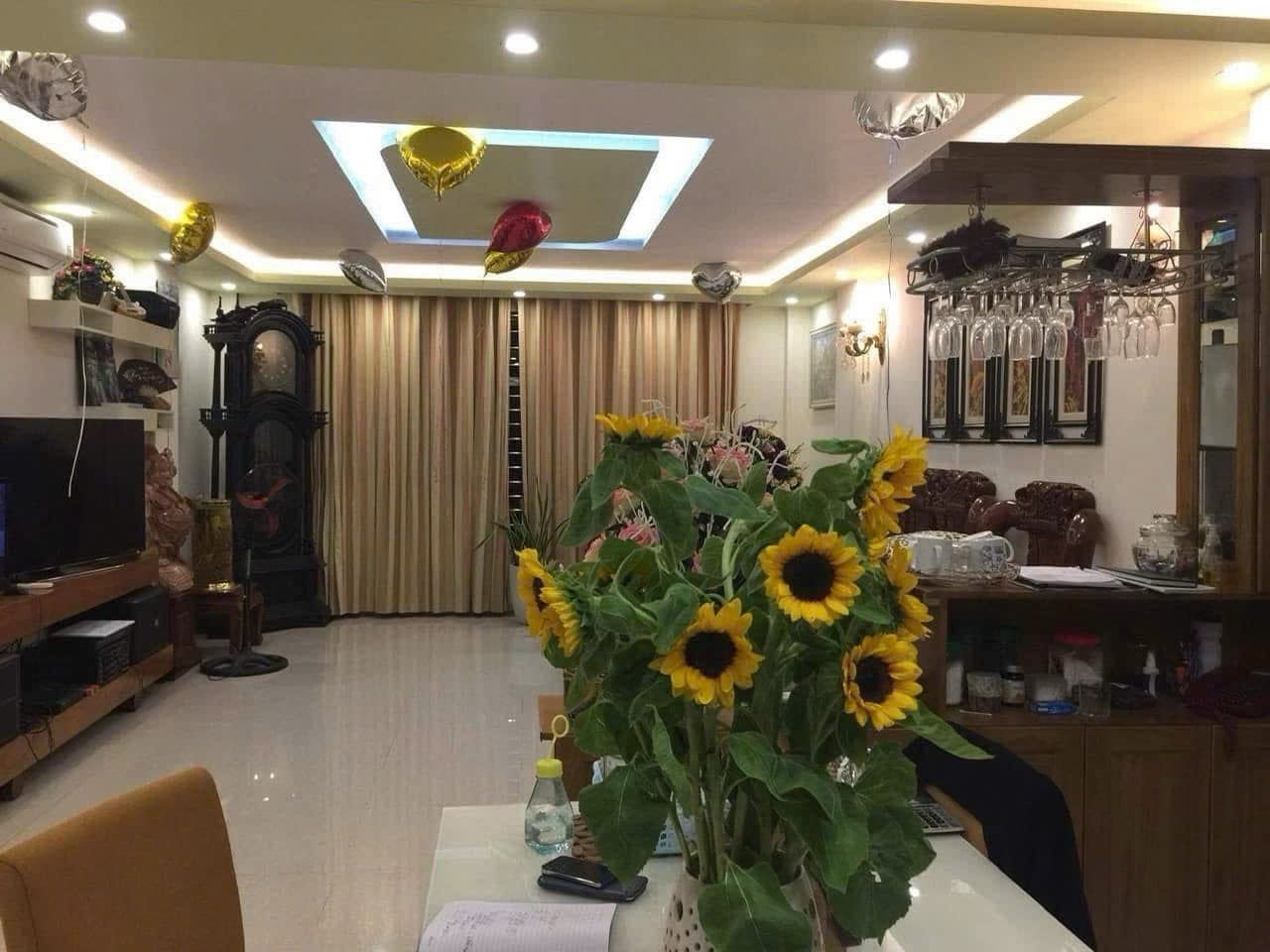 Nhà đất mặt phố, Thanh Xuân, Hà Nội - 92m² giá 52 tỷ