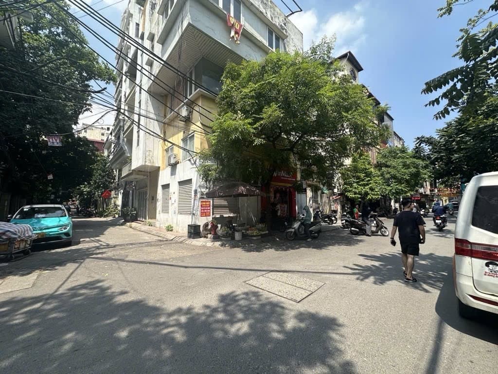 Nhà đất mặt phố, Hai Bà Trưng, Hà Nội - 67m² giá 25.5 tỷ