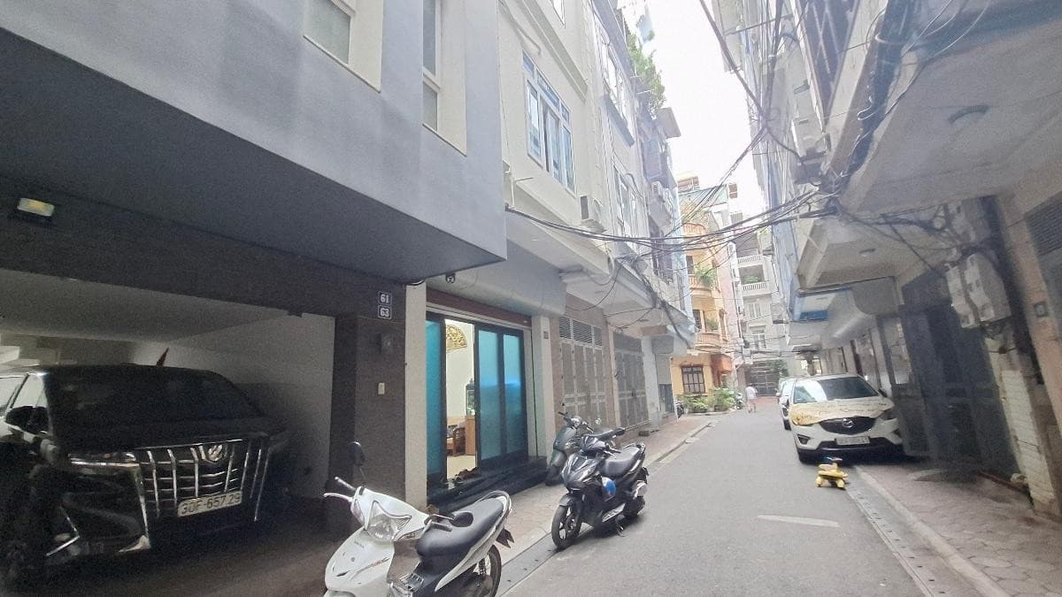 Nhà đất mặt phố, Đống Đa, Hà Nội - 30m² giá 13.7 tỷ