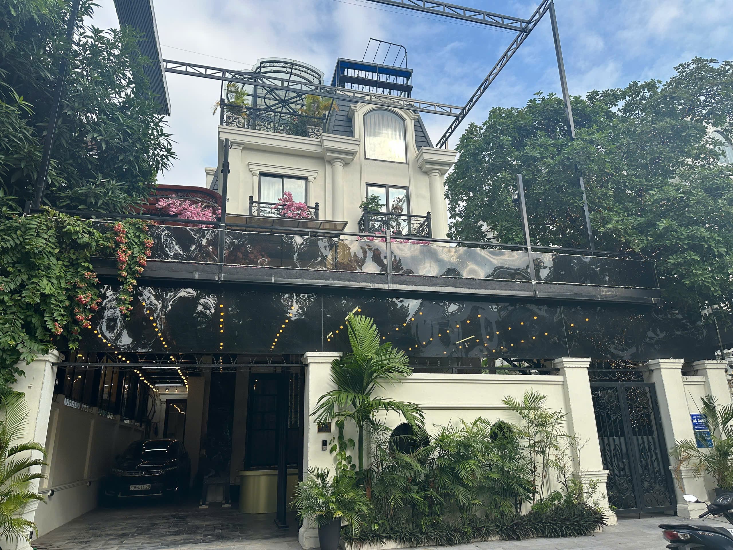 Nhà đất mặt phố, Hoàng Mai, Hà Nội - 273m² giá 70.8 tỷ