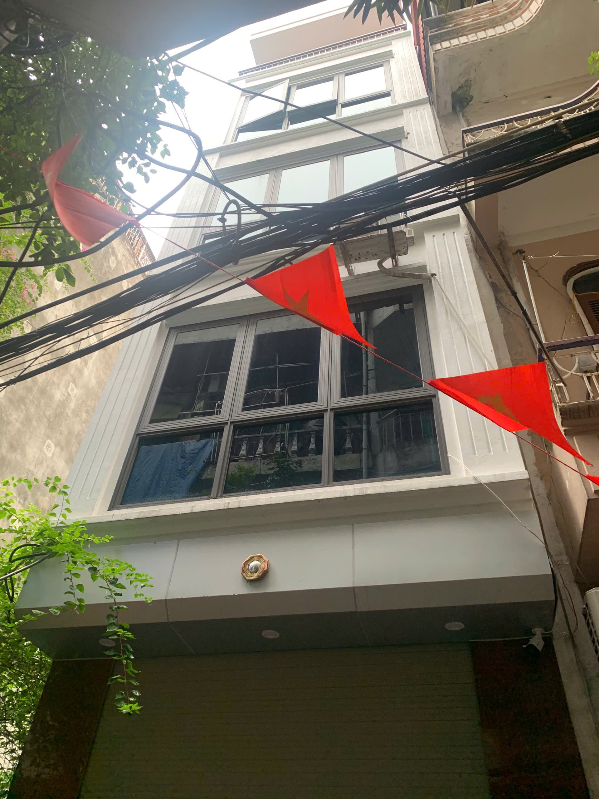 Nhà đất mặt phố, Tây Hồ, Hà Nội - 73m² giá 21.5 tỷ