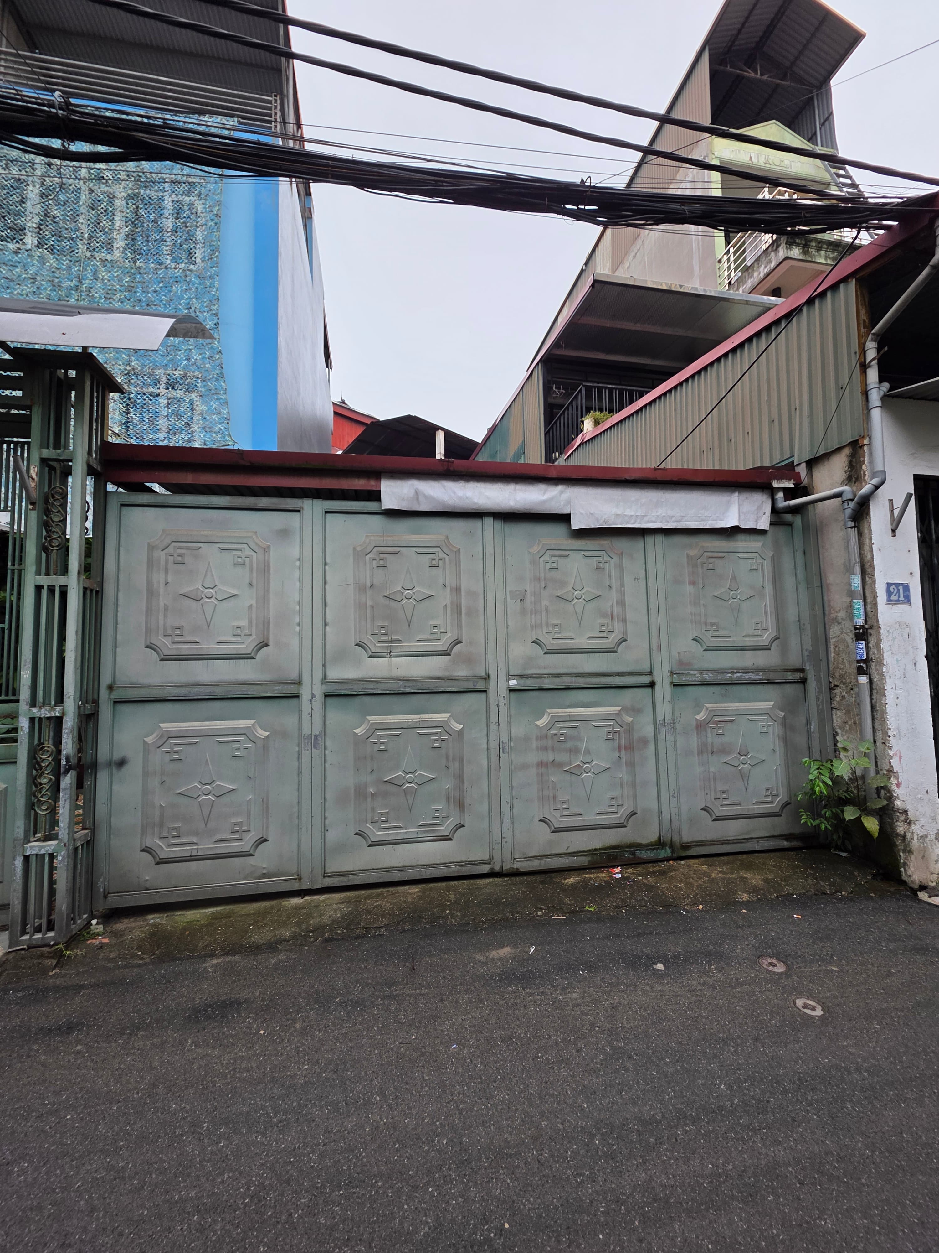 Nhà đất mặt phố, Long Biên, Hà Nội - 71m² giá 16.6 tỷ