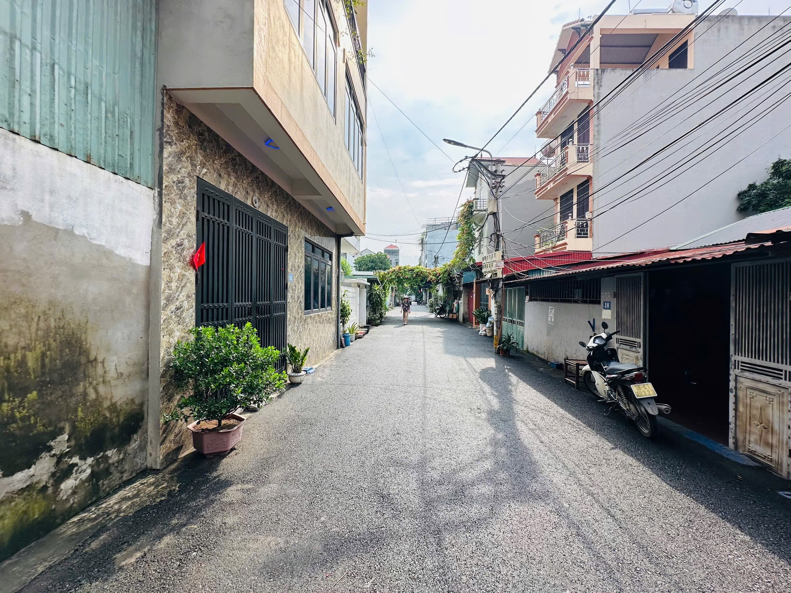 Nhà đất mặt phố Hoài Đức, Hà Nội - 65m² giá 15 tỷ