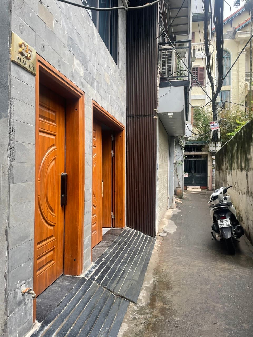 Nhà đất mặt phố, Tây Hồ, Hà Nội - 47m² giá 14.2 tỷ