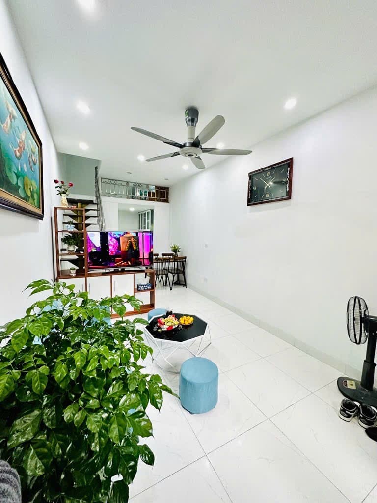 Nhà đất mặt phố, Tây Hồ, Hà Nội - 31m² giá 2.55 tỷ