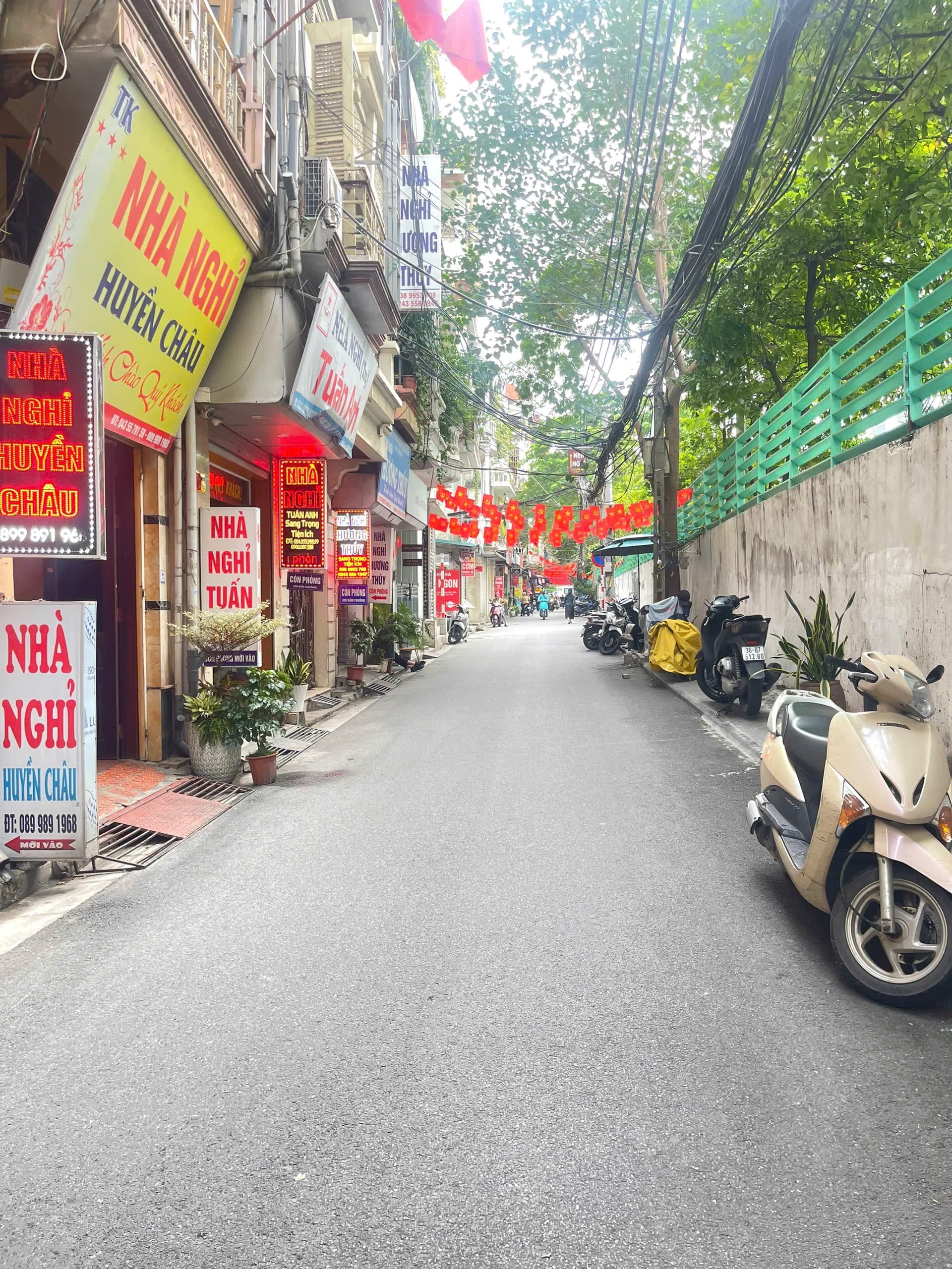 Nhà đất mặt phố, Thanh Xuân, Hà Nội - 45m² giá 18.3 tỷ