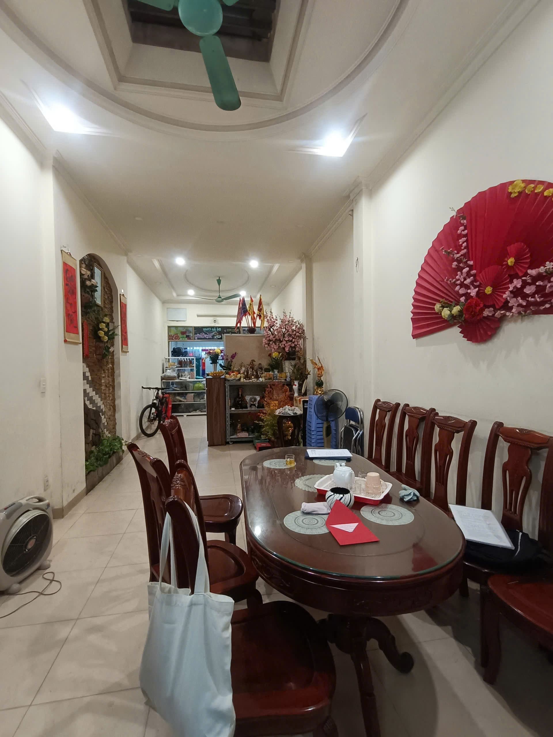 Nhà đất mặt phố, Thanh Xuân, Hà Nội - 63m² giá 30 tỷ