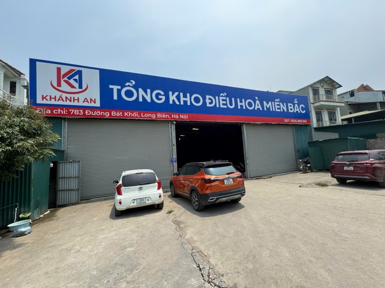 Nhà đất mặt phố, Long Biên, Hà Nội - 305m² giá 55 tỷ