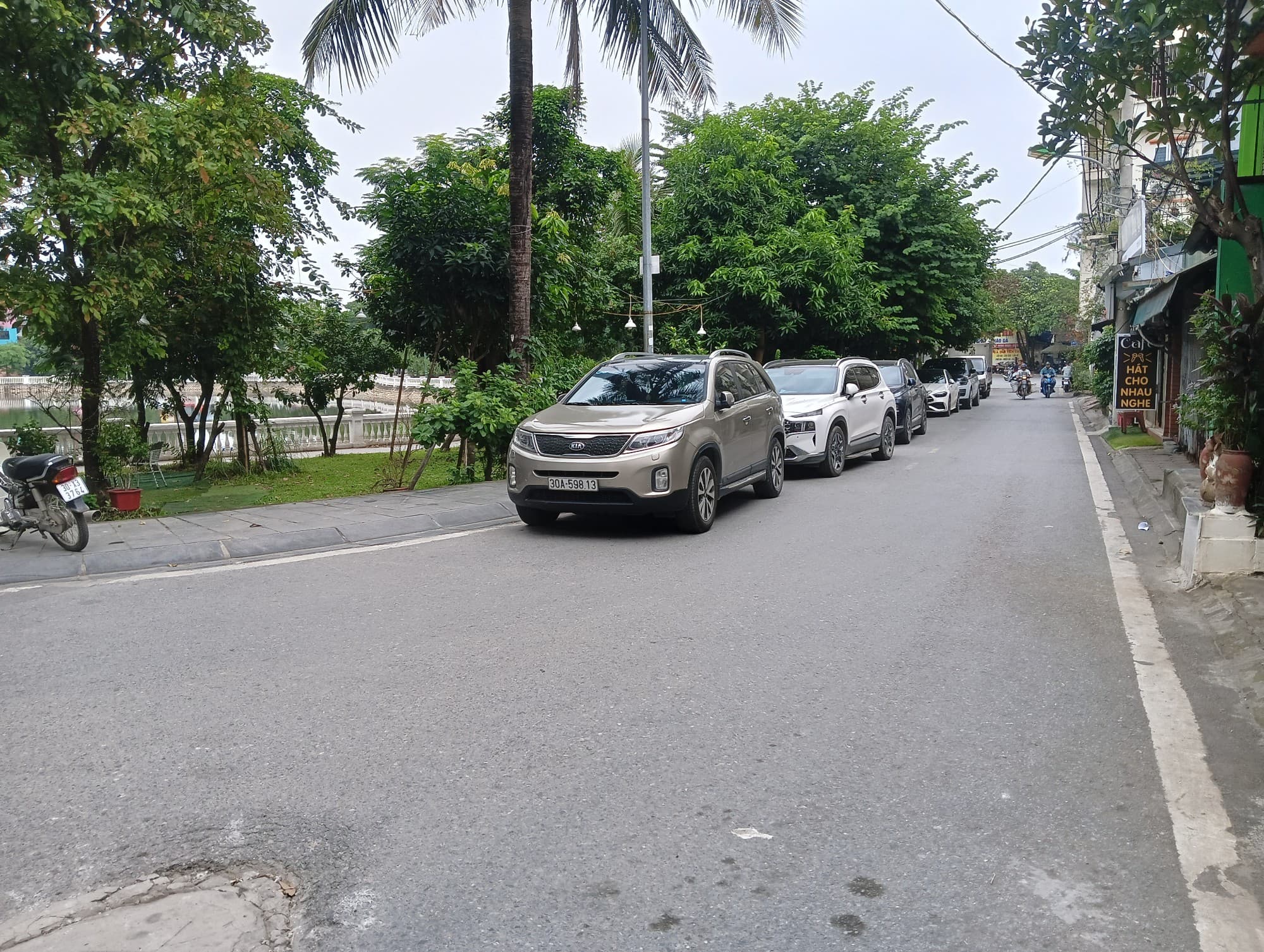 Nhà đất mặt phố, Long Biên, Hà Nội - 144m² giá 17 tỷ