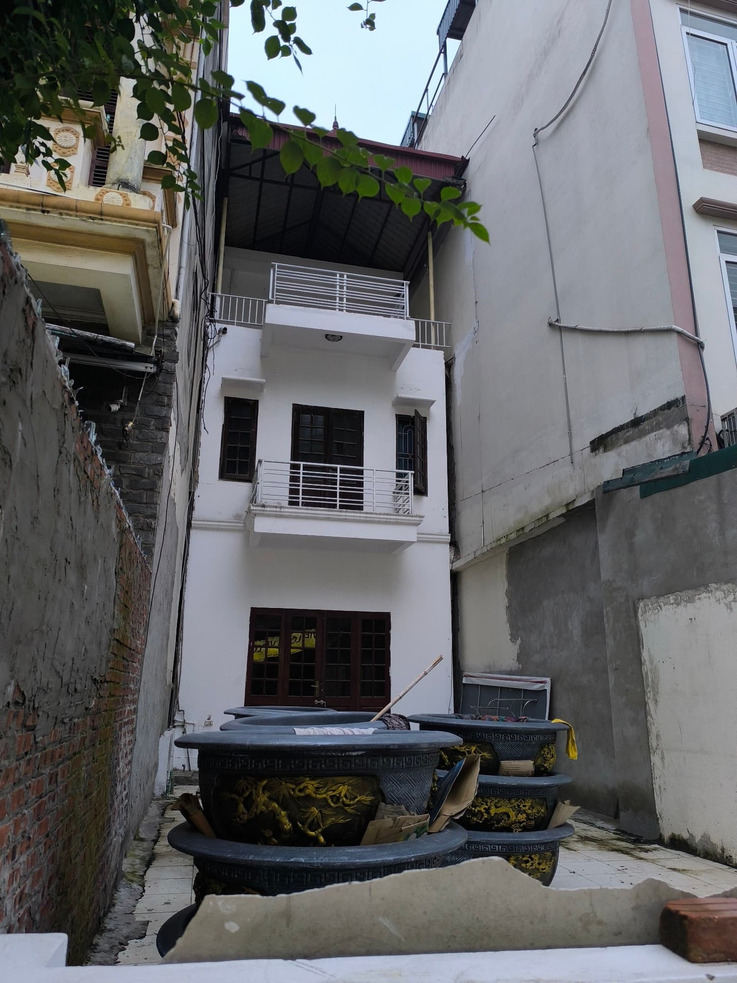 Nhà đất mặt phố, Tây Hồ, Hà Nội - 101m² giá 35 tỷ