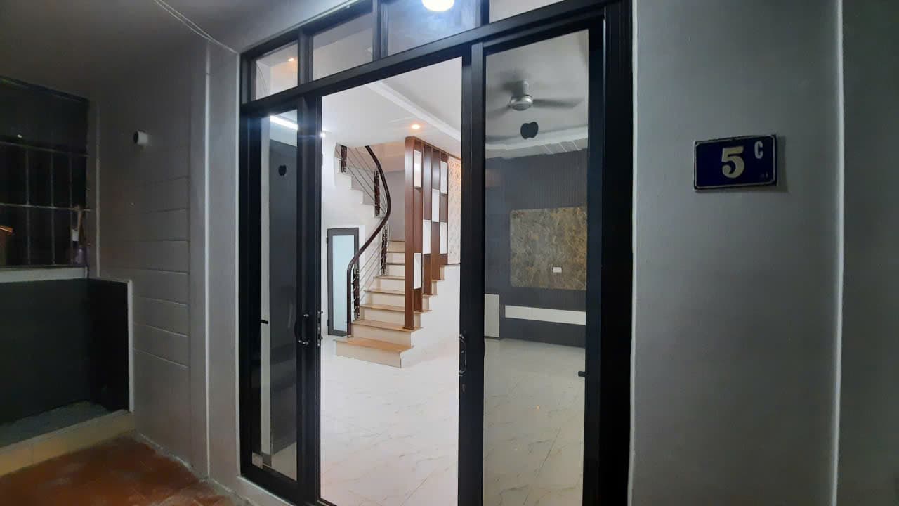Nhà đất mặt phố, Hoàng Mai, Hà Nội - 31m² giá 6.8 tỷ