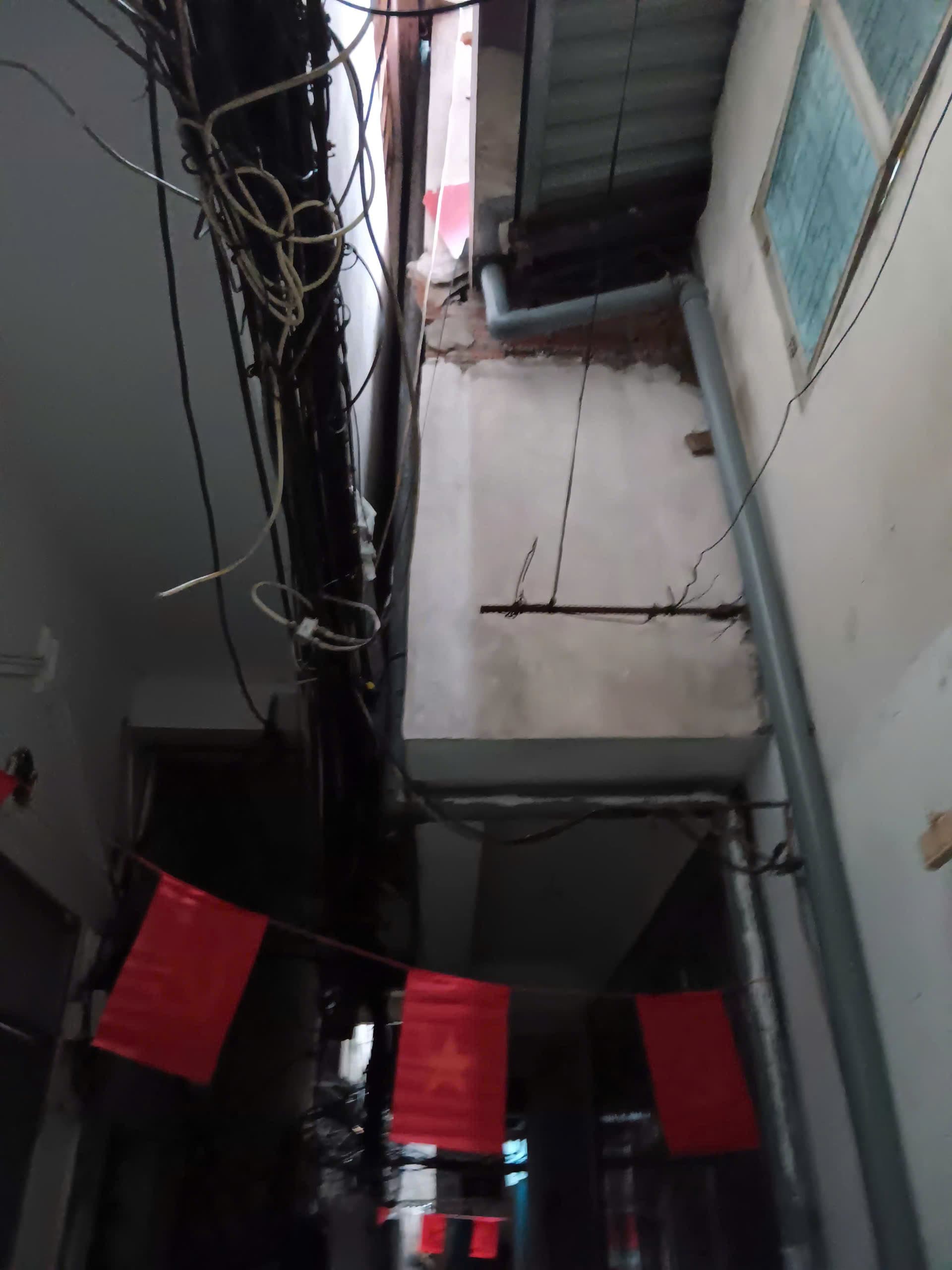 Nhà đất mặt phố, Ba Đình, Hà Nội - 13.8m² giá 5.1 tỷ