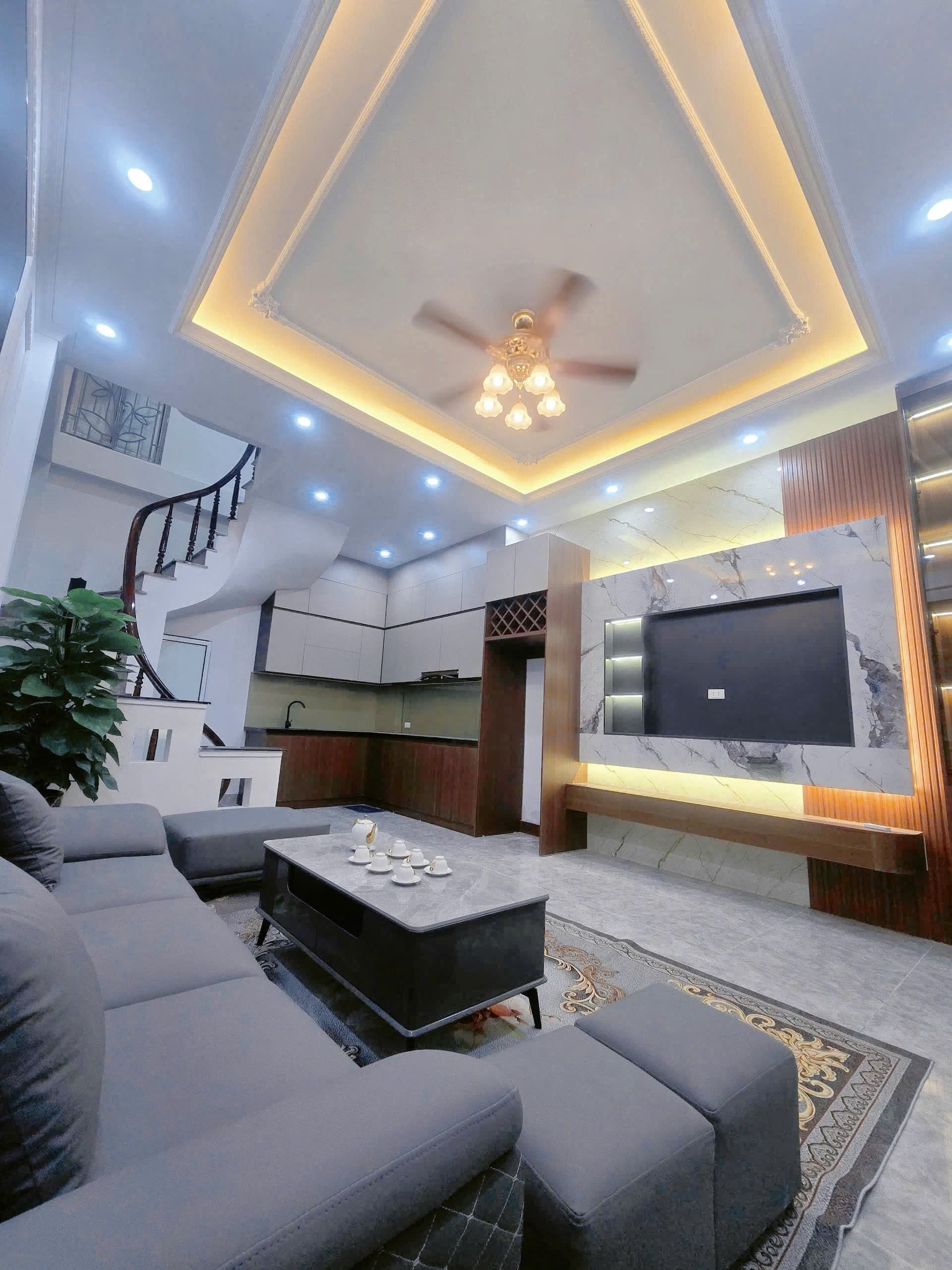 Nhà đất mặt phố, Hà Đông, Hà Nội - 32m² giá 8.5 tỷ