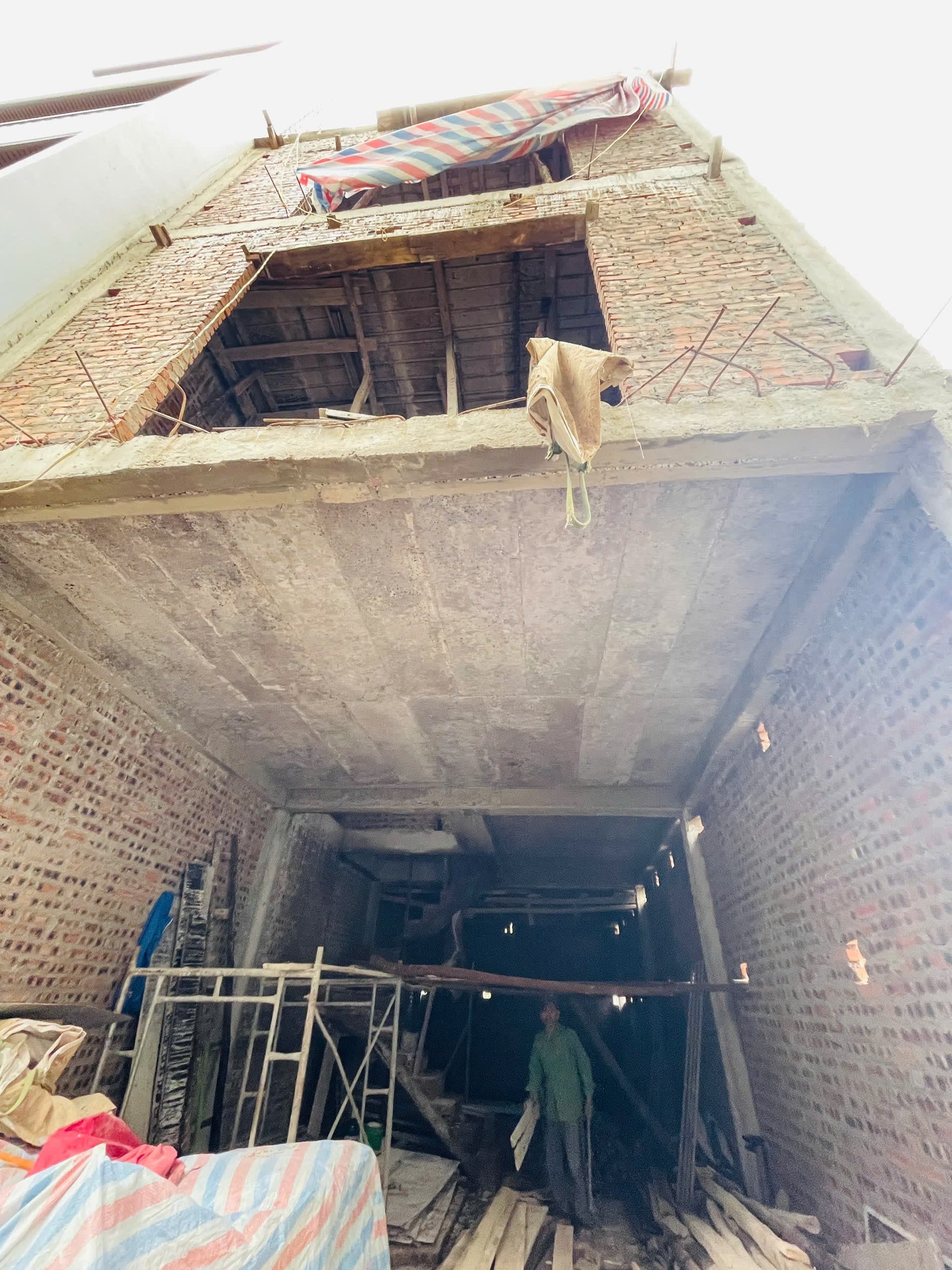 Nhà đất mặt phố, Hoàng Mai, Hà Nội - 60m² giá 12.8 tỷ