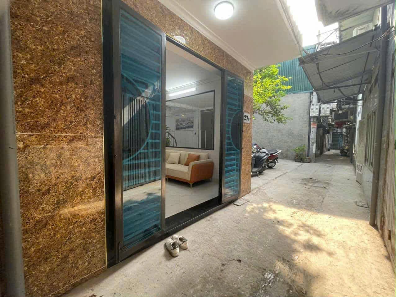 Nhà đất mặt phố, Hoàng Mai, Hà Nội - 41m² giá 3.18 tỷ