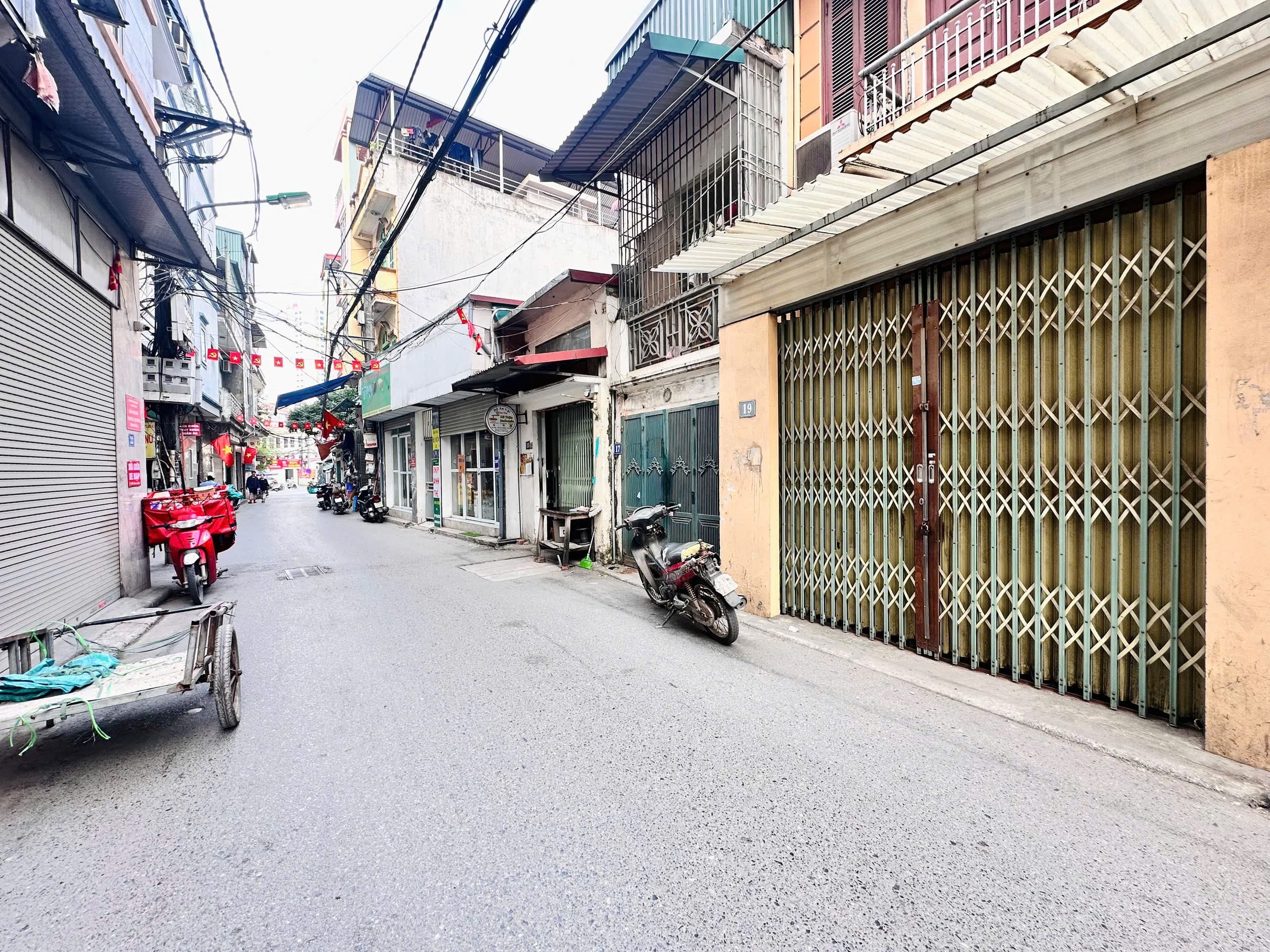 Nhà đất mặt phố, Bắc Từ Liêm, Hà Nội - 43m² giá 13.5 tỷ