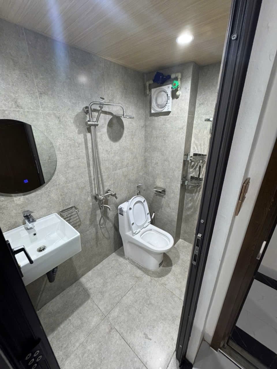 Nhà đất mặt phố, Hà Đông, Hà Nội - 75m² giá 19 tỷ
