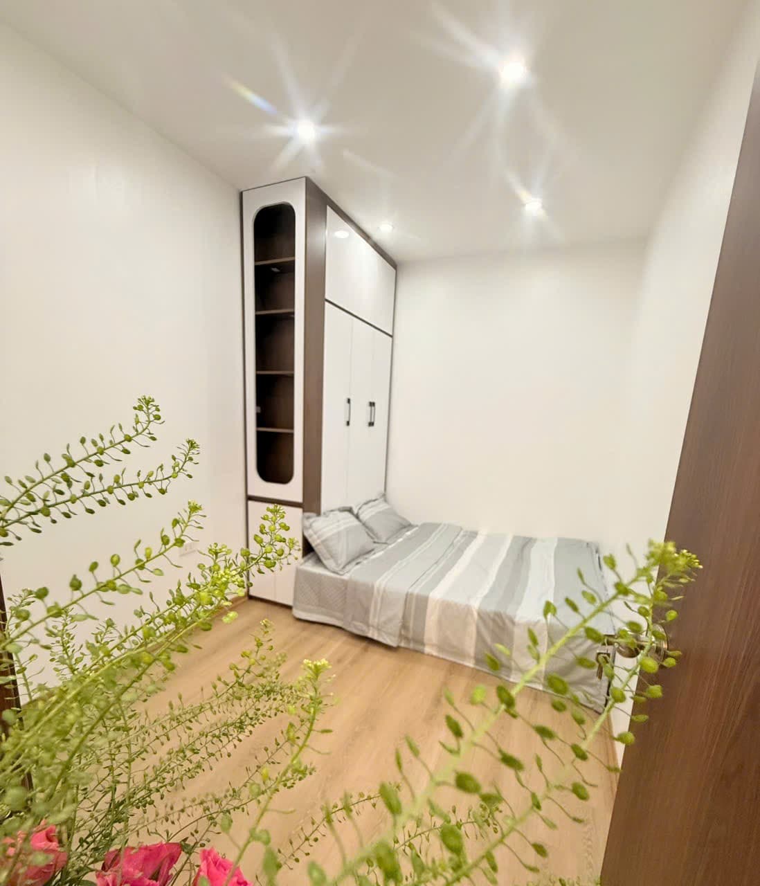 Căn hộ mặt phố, Cầu Giấy, Hà Nội - 51m² giá 5.1 tỷ