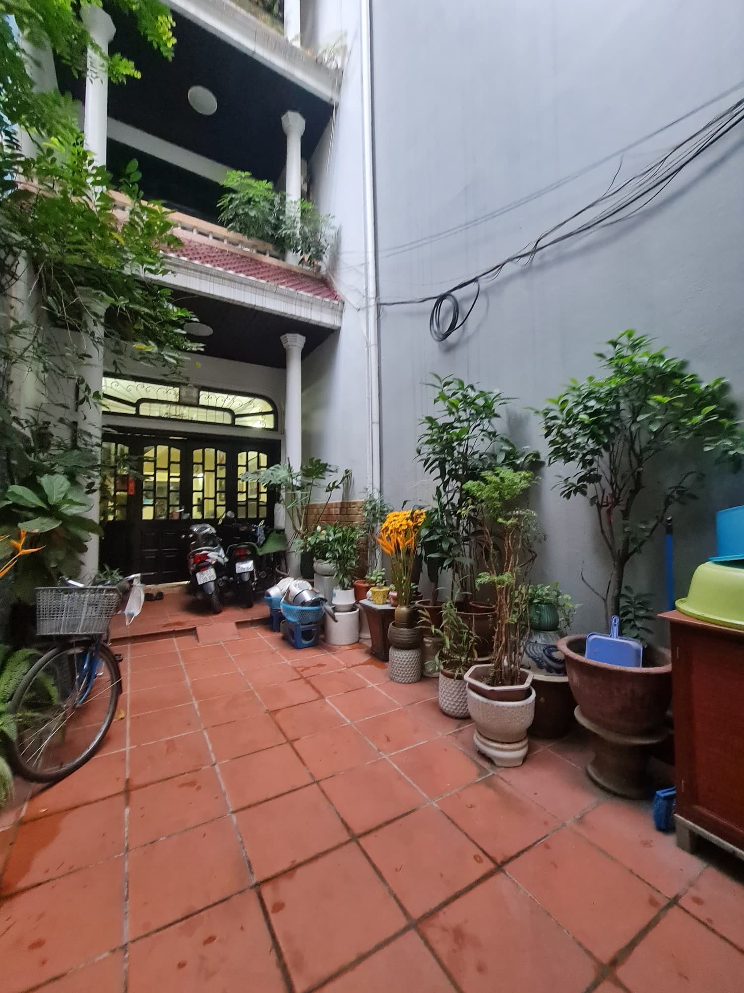 Nhà đất mặt phố, Cầu Giấy, Hà Nội - 78m² giá 23.7 tỷ