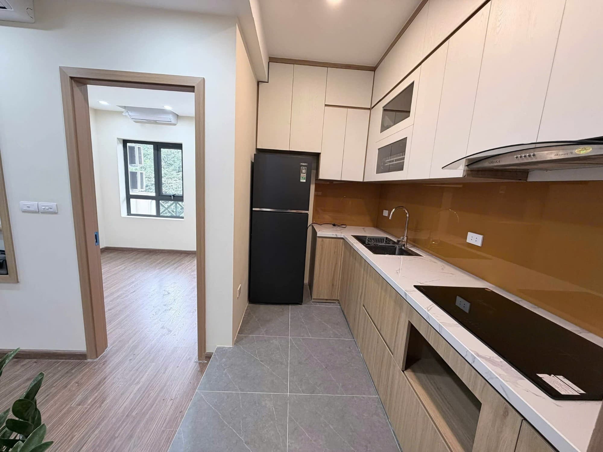 Căn hộ mặt phố, Hoàng Mai, Hà Nội - 68m² giá 5 tỷ