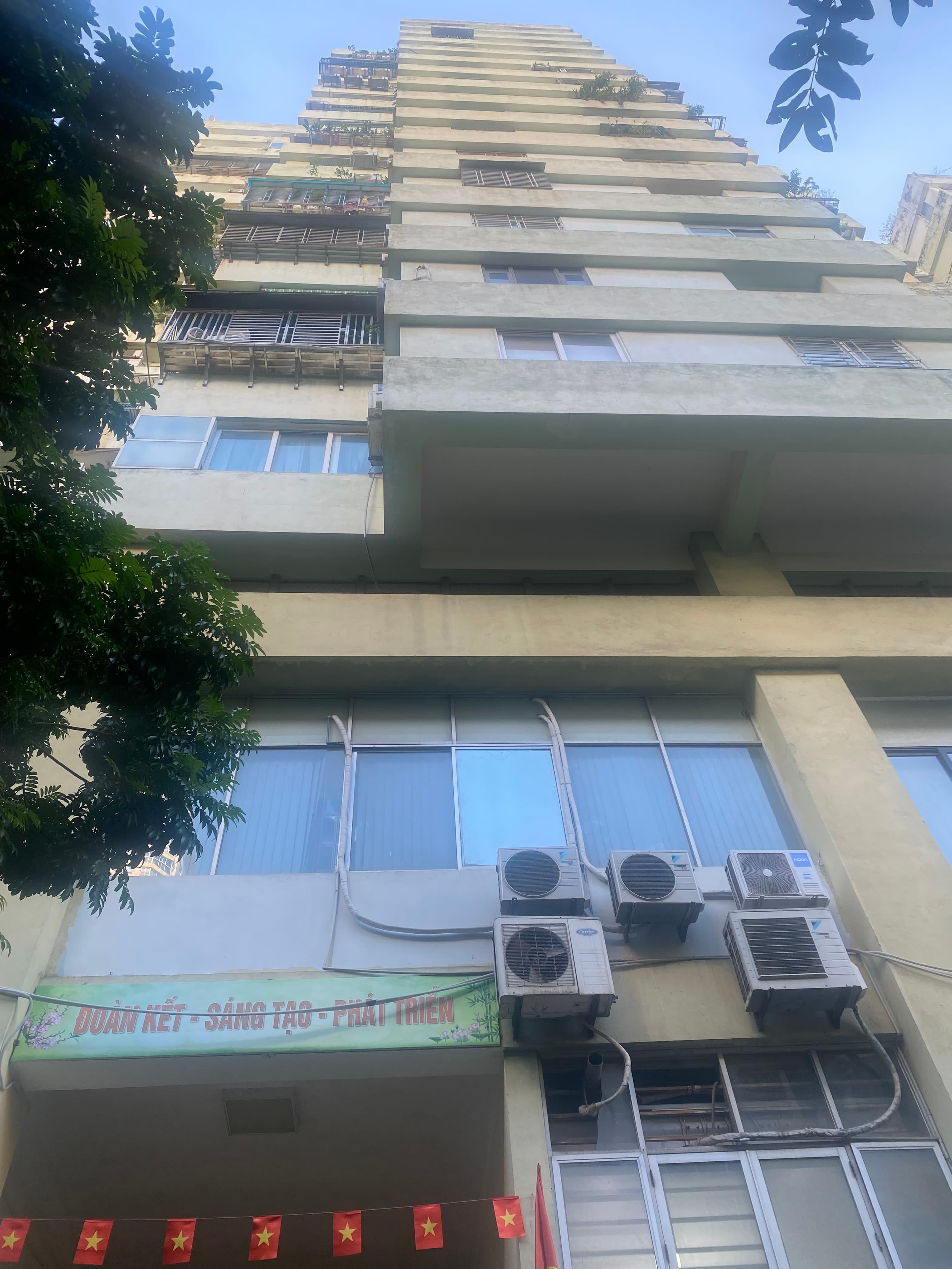 Căn hộ mặt phố, Cầu Giấy, Hà Nội - 61m² giá 5.3 tỷ