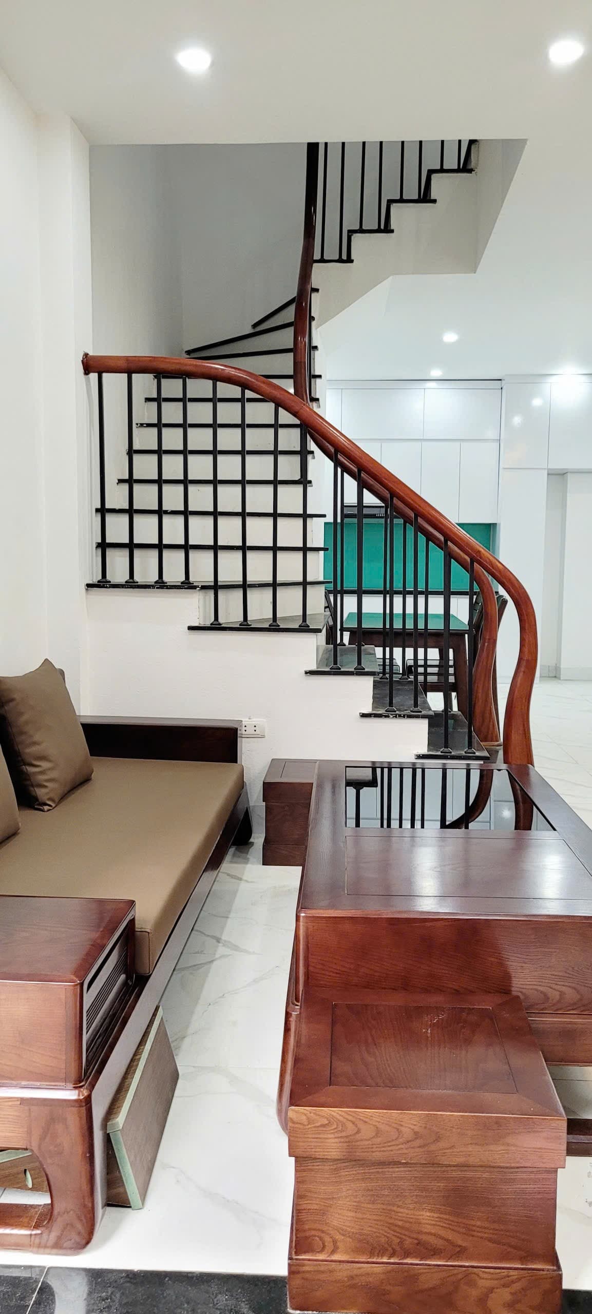 Nhà đất mặt phố, Long Biên, Hà Nội - 30m² giá 5.3 tỷ