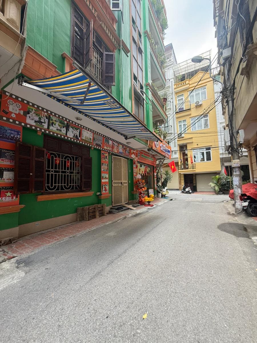 Nhà đất mặt phố, Thanh Xuân, Hà Nội - 62m² giá 32.5 tỷ