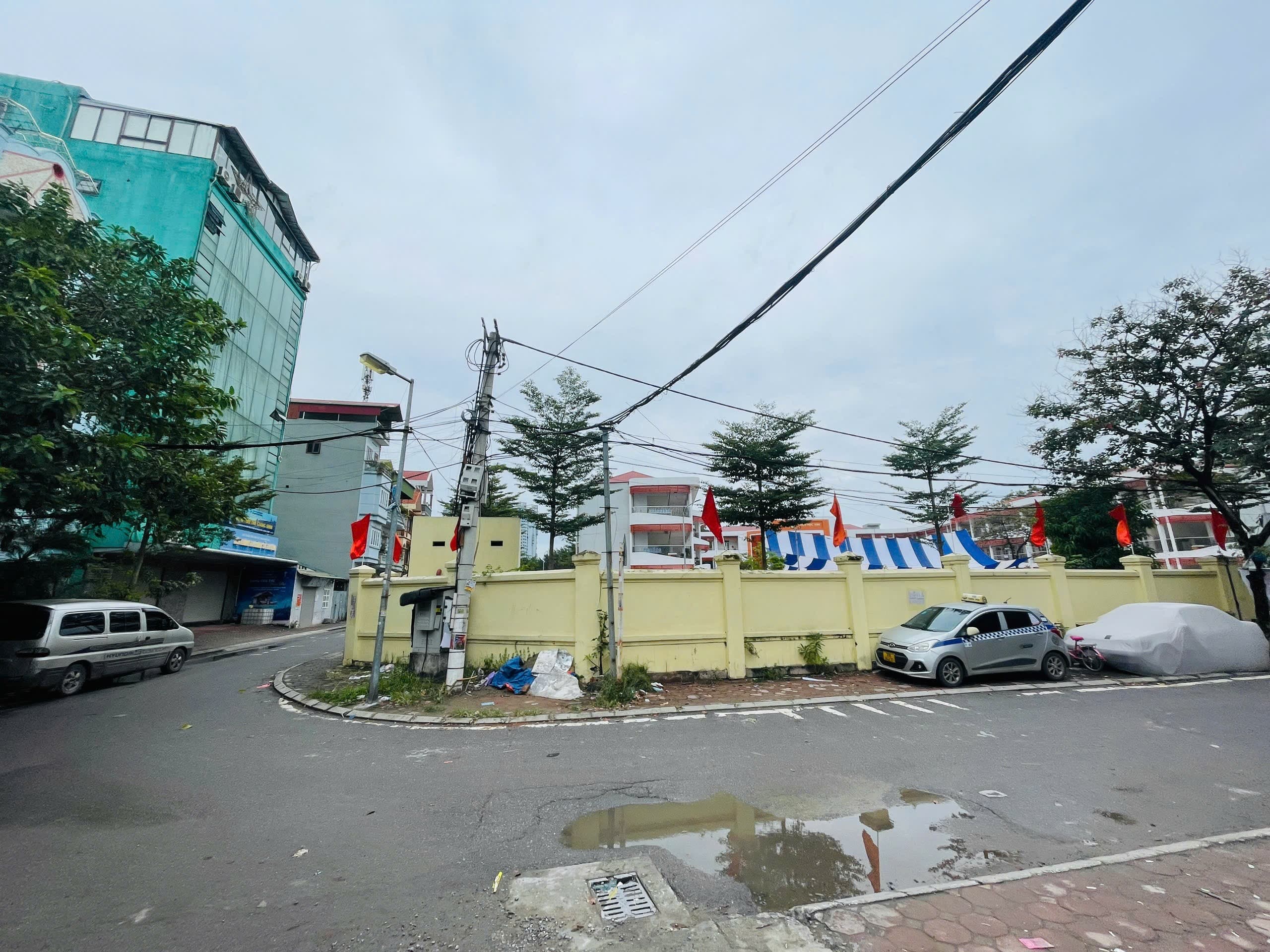 Nhà đất mặt phố, Hoàng Mai, Hà Nội - 50m² giá 13.8 tỷ