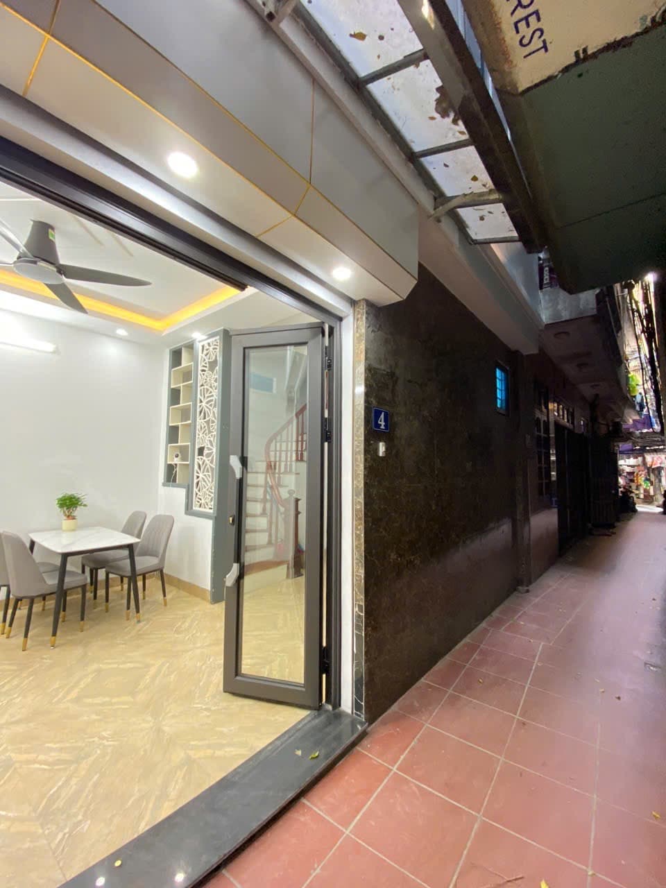 Nhà đất mặt phố, Nam Từ Liêm, Hà Nội - 26m² giá 7.6 tỷ