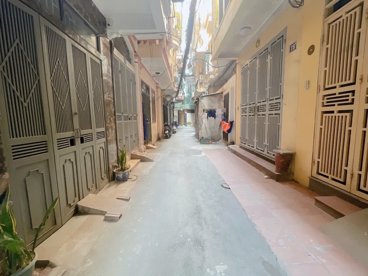 Nhà đất mặt phố, Đống Đa, Hà Nội - 36m² giá 10 tỷ