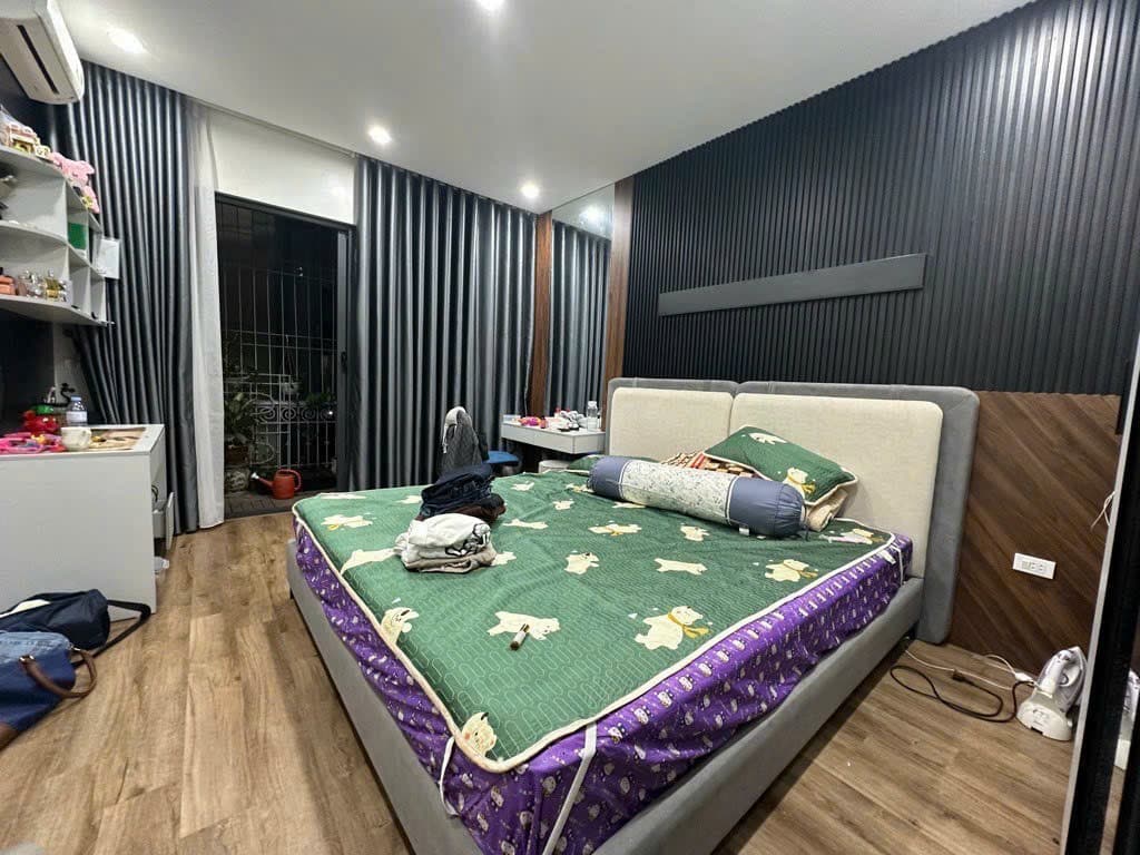 Nhà đất mặt phố, Cầu Giấy, Hà Nội - 55m² giá 15.3 tỷ