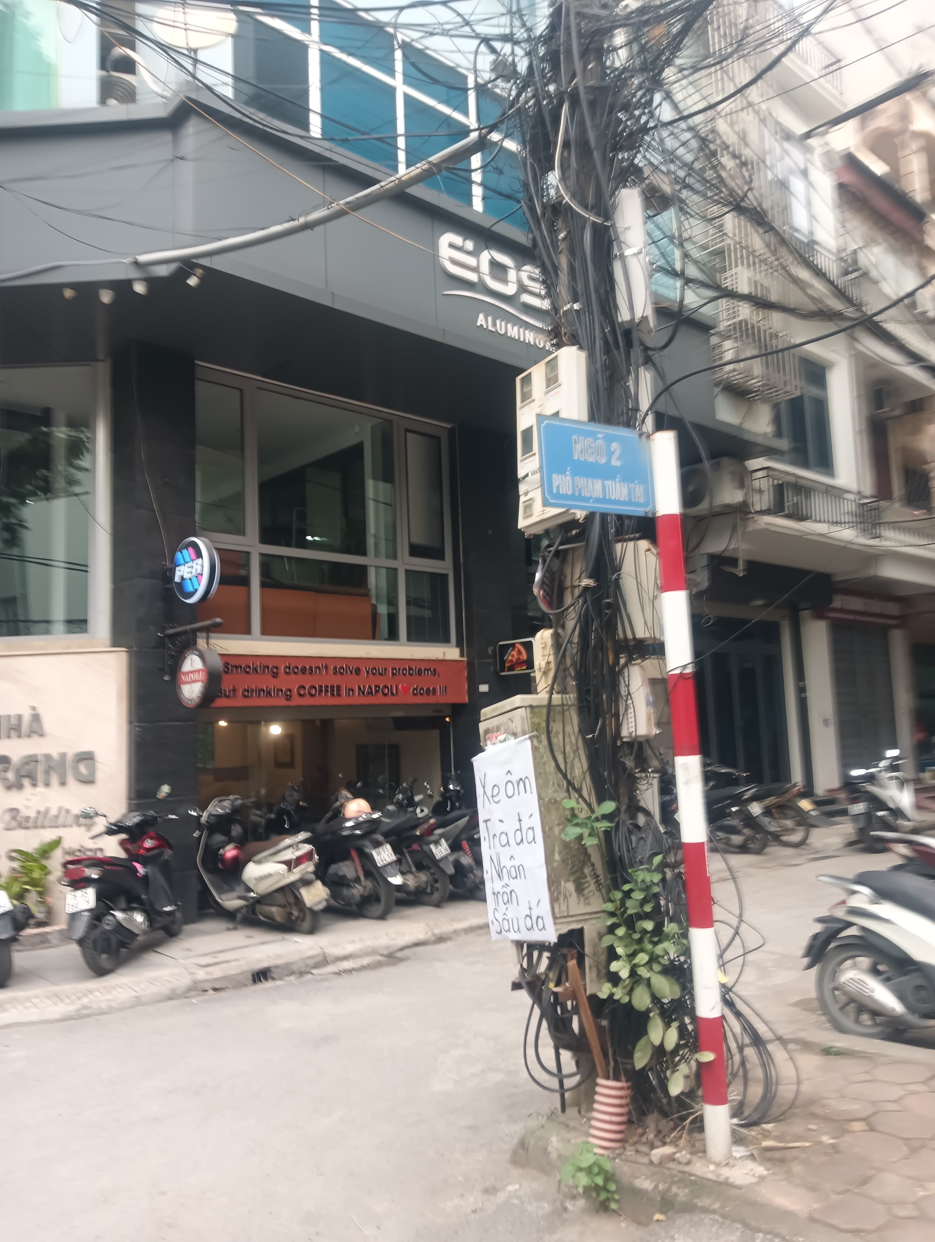 Nhà đất mặt phố, Cầu Giấy, Hà Nội - 42m² giá 22 tỷ
