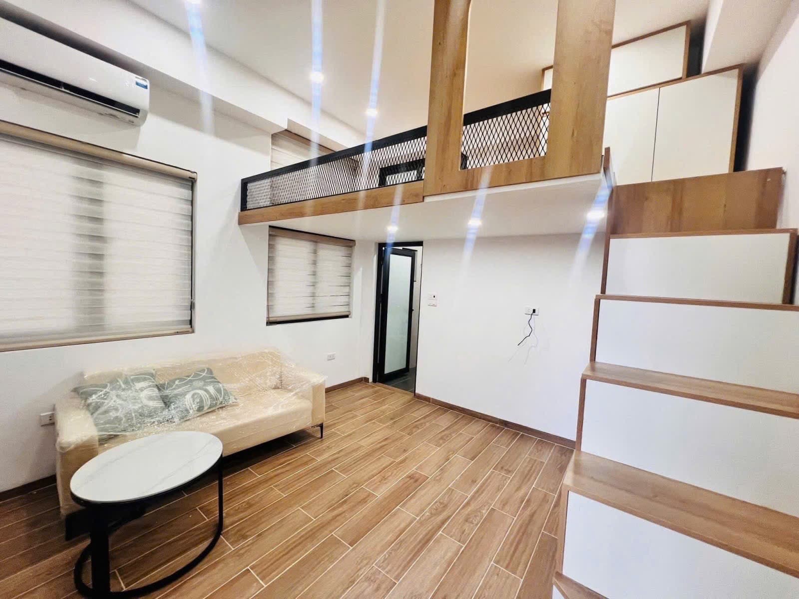 Nhà đất mặt phố, Cầu Giấy, Hà Nội - 106m² giá 27.5 tỷ