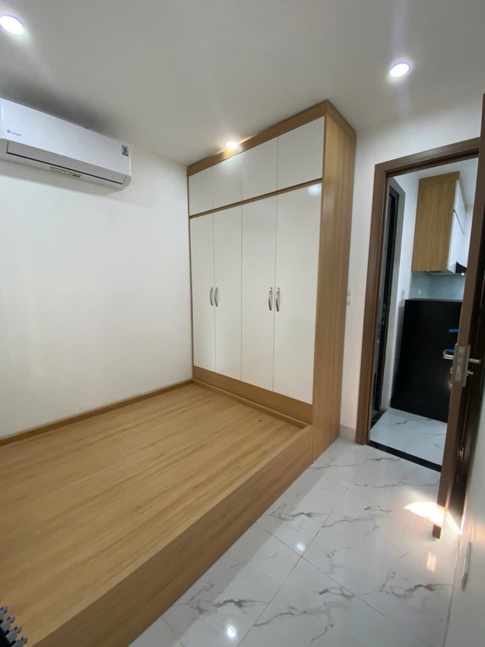 Căn hộ mặt phố, Tây Hồ, Hà Nội - 48m² giá 2.3 tỷ