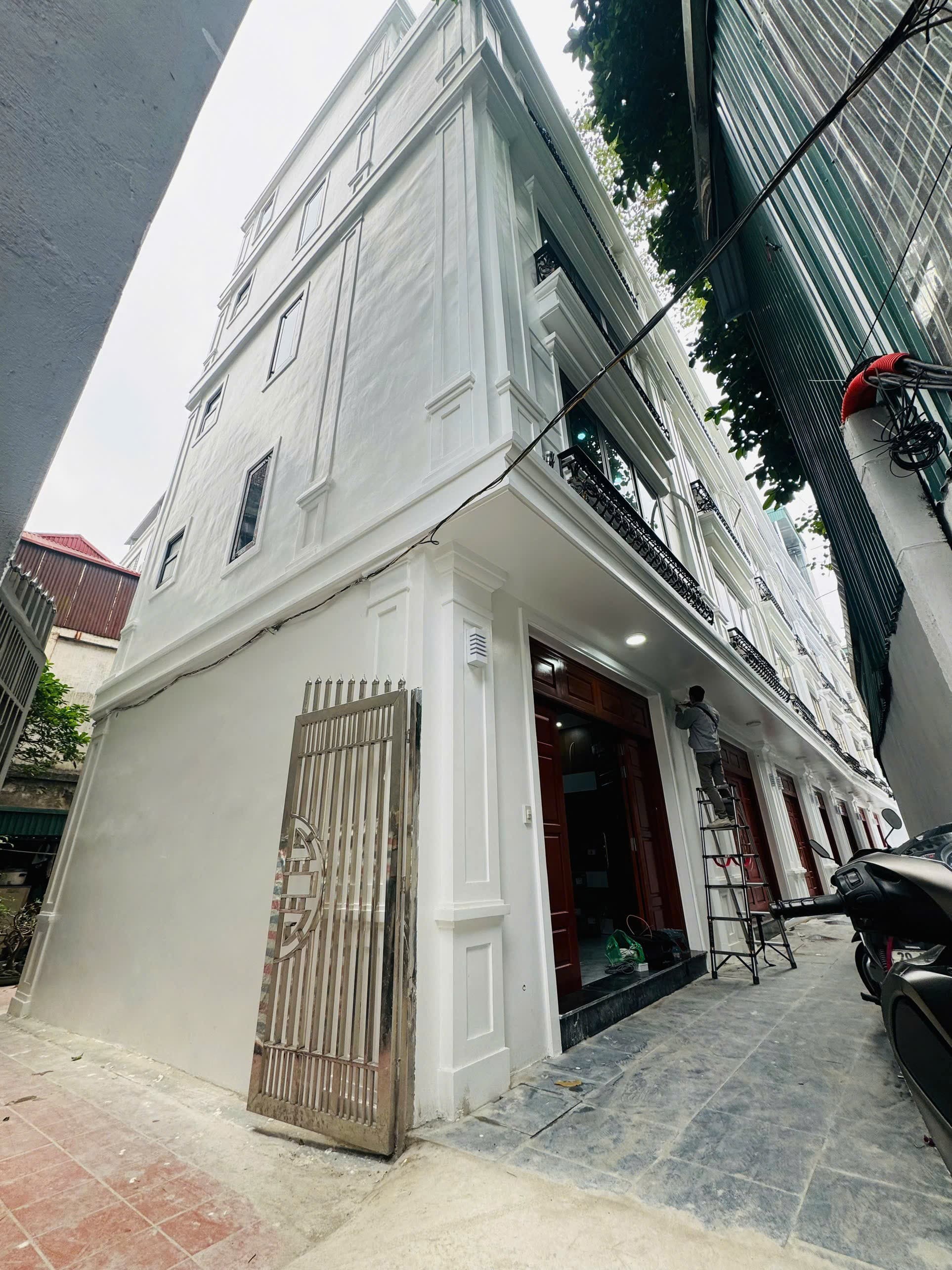 Nhà đất mặt phố, Ba Đình, Hà Nội - 39m² giá 17.3 tỷ