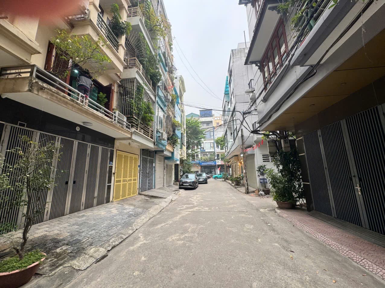 Nhà đất mặt phố, Cầu Giấy, Hà Nội - 68m² giá 36.6 tỷ