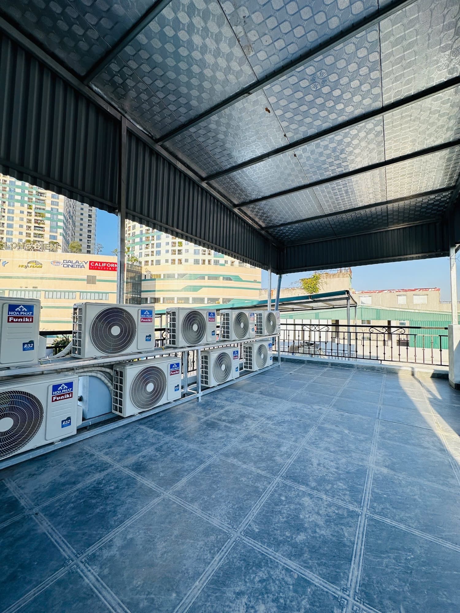 Nhà đất mặt phố, Long Biên, Hà Nội - 85m² giá 23.5 tỷ