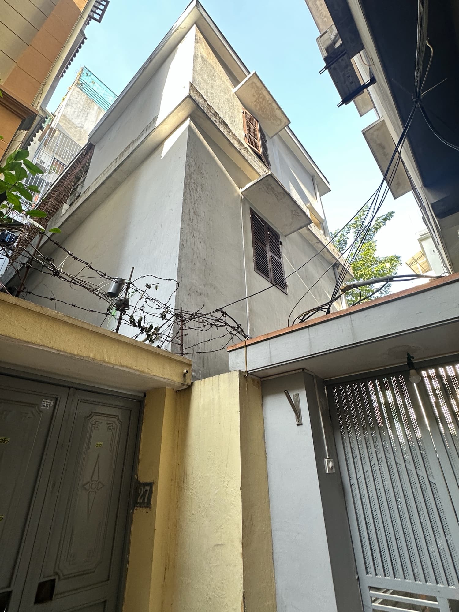 Nhà đất mặt phố, Cầu Giấy, Hà Nội - 111m² giá 26 tỷ