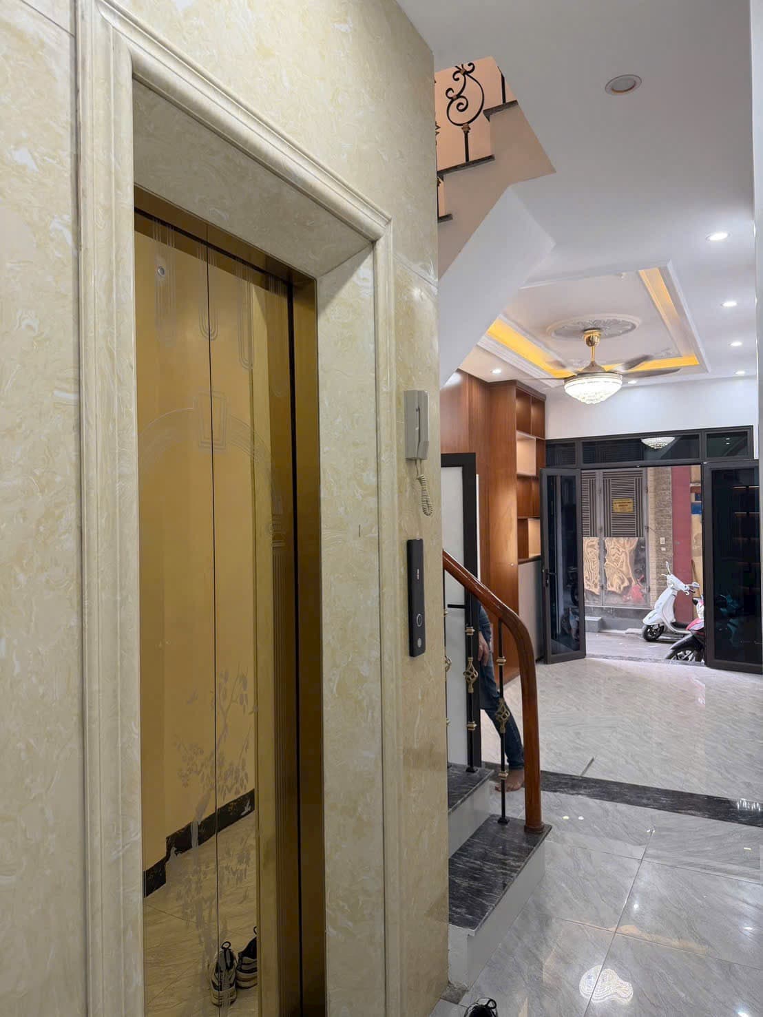 Nhà đất mặt phố, Hà Đông, Hà Nội - 32m² giá 12.75 tỷ