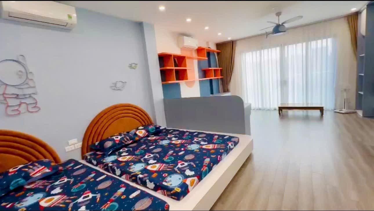 Nhà đất mặt phố, Hai Bà Trưng, Hà Nội - 57m² giá 43 tỷ