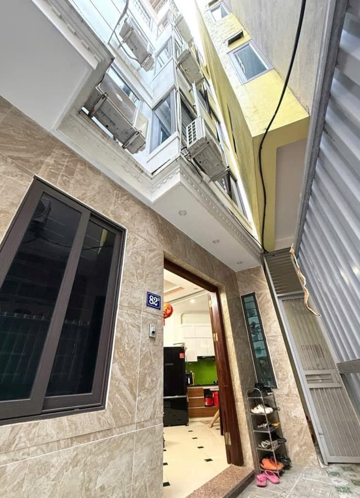 Nhà đất mặt phố, Cầu Giấy, Hà Nội - 30m² giá 7.45 tỷ