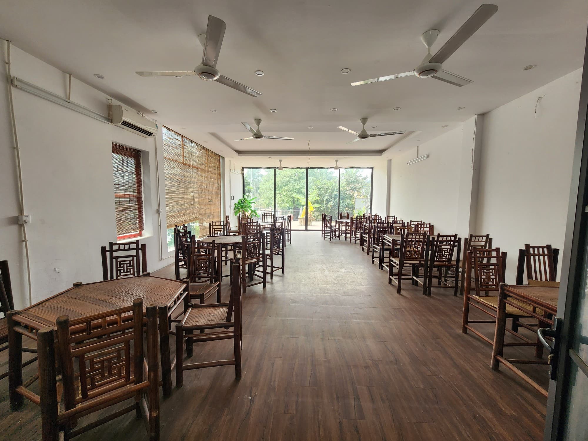 Nhà đất mặt phố, Hoài Đức, Hà Nội - 129m² giá 58.5 tỷ