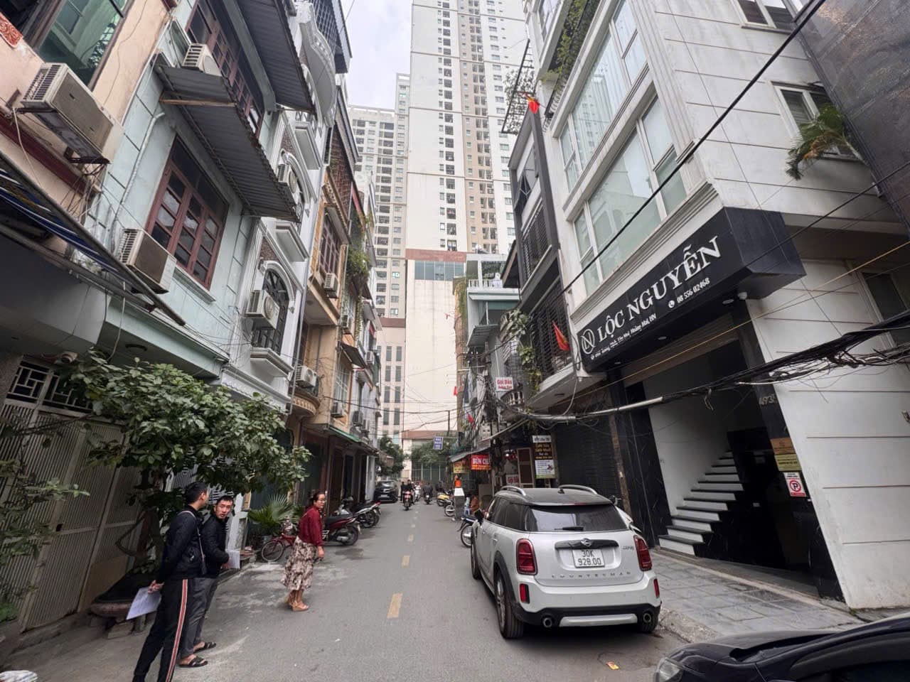 Nhà đất mặt phố, Hoàng Mai, Hà Nội - 55m² giá 31.9 tỷ