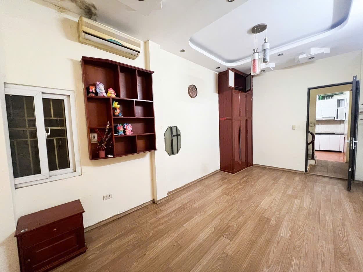 Nhà đất mặt phố, Đống Đa, Hà Nội - 34m² giá 9.5 tỷ