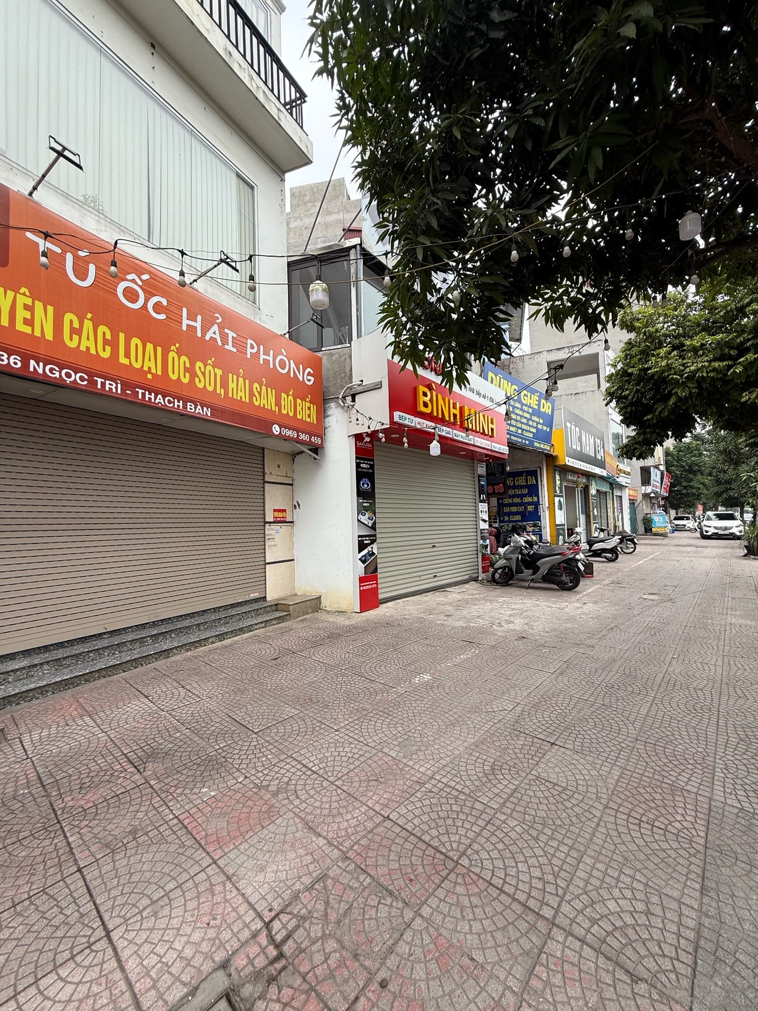 Nhà đất mặt phố, Long Biên, Hà Nội - 50m² giá 24.5 tỷ